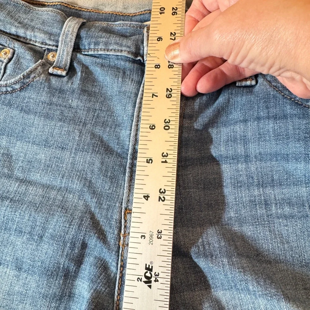 Levis mid length